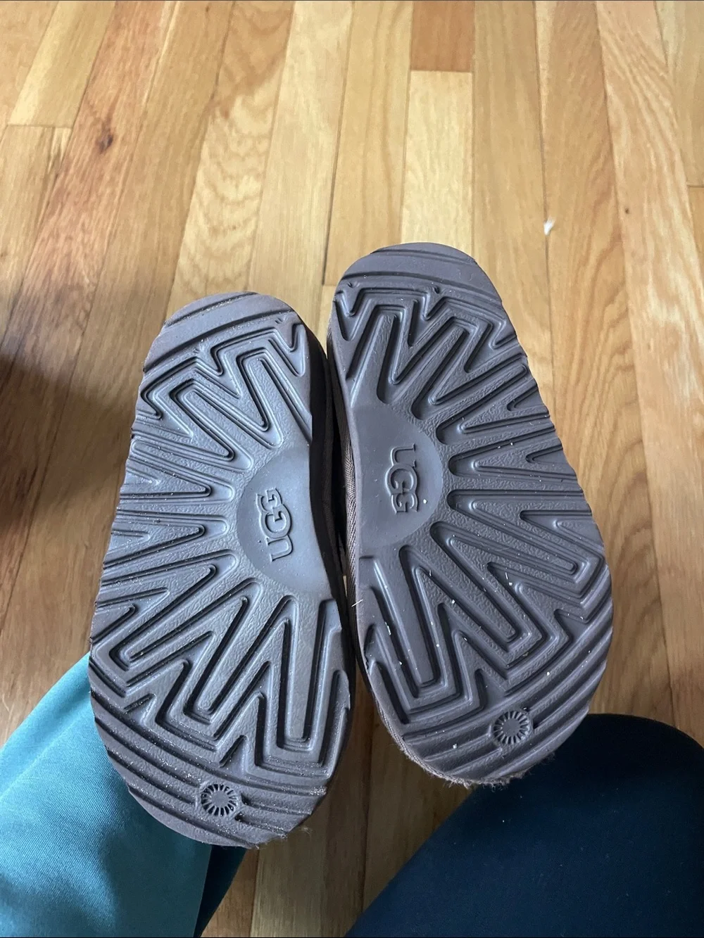 UGG suede kids